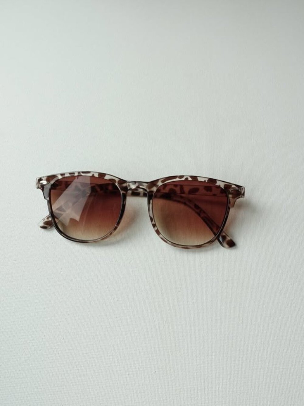 NEW Sunglasses - Style 26